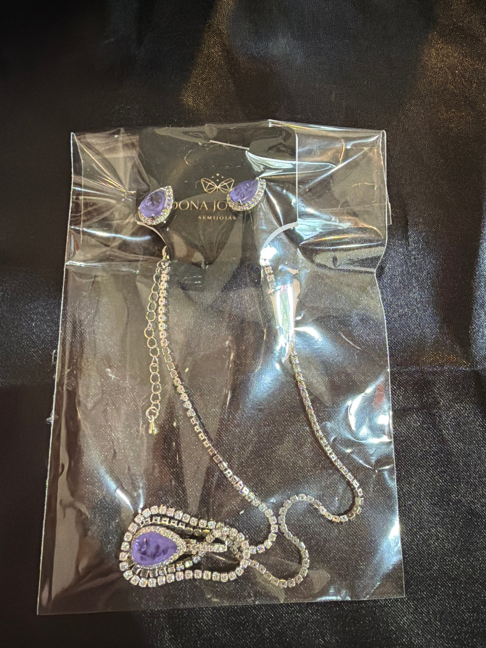 Conjunto lilás luxo