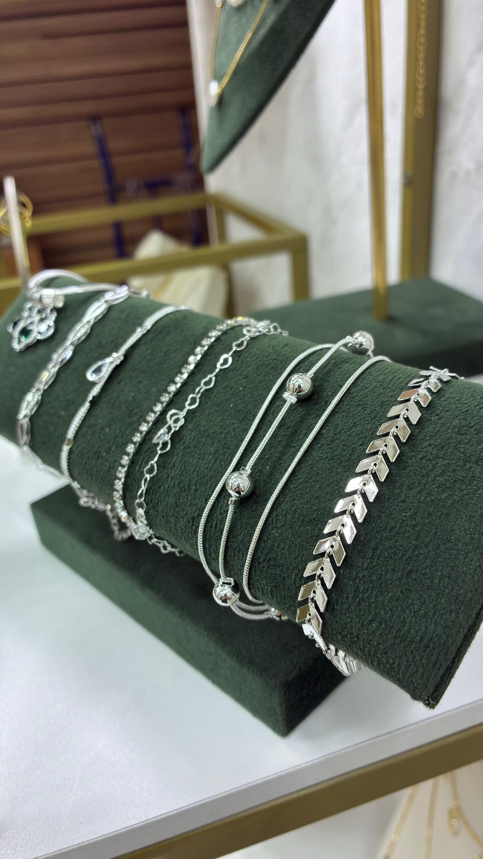 Pulseiras prata variada 
